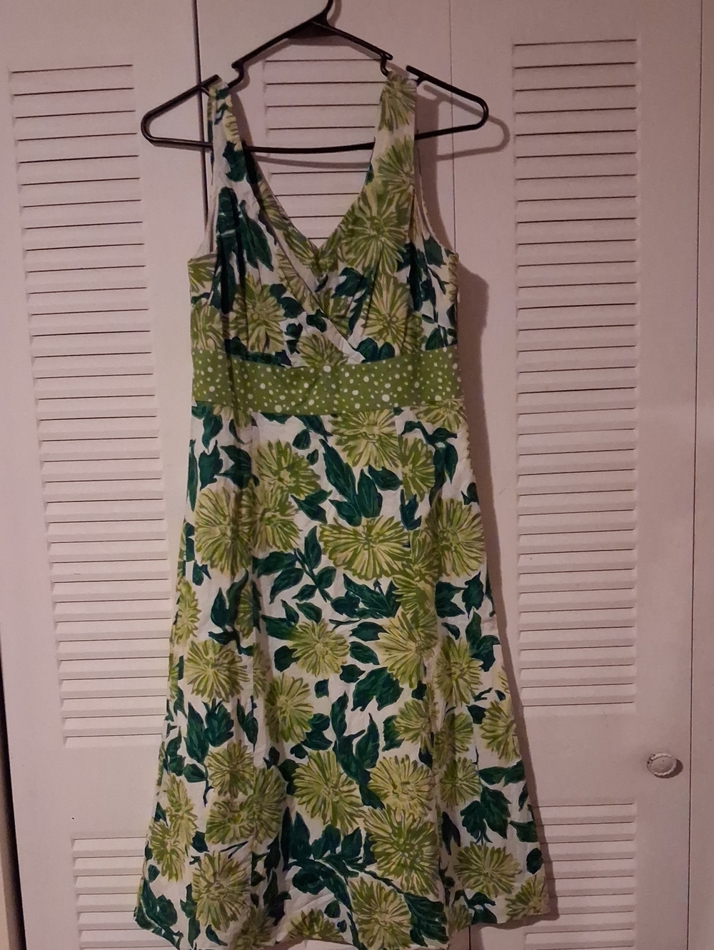 Beautiful Floral Green Dress. Size S. Great Condition. BEAUTIFUL!